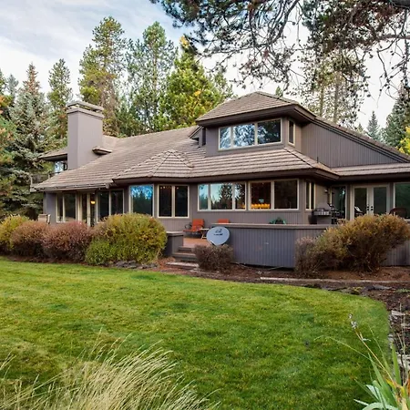 Villa Bachelor 5